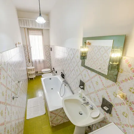Apartamento 310 - Casa Nini A Chiavari, Centro Citta A 5 Minuti A Piedi Dal Mare *