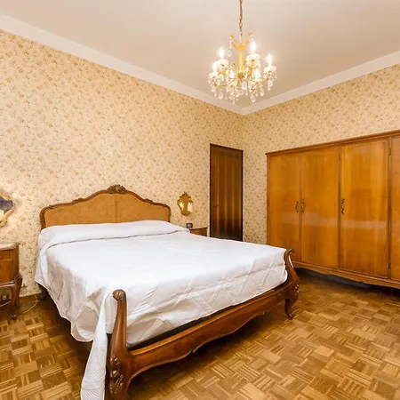 Apartamento 310 - Casa Nini A Chiavari, Centro Citta A 5 Minuti A Piedi Dal Mare